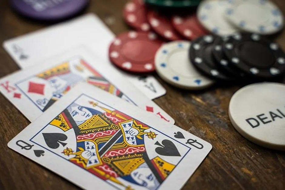 Live Dealer Casino Gambling